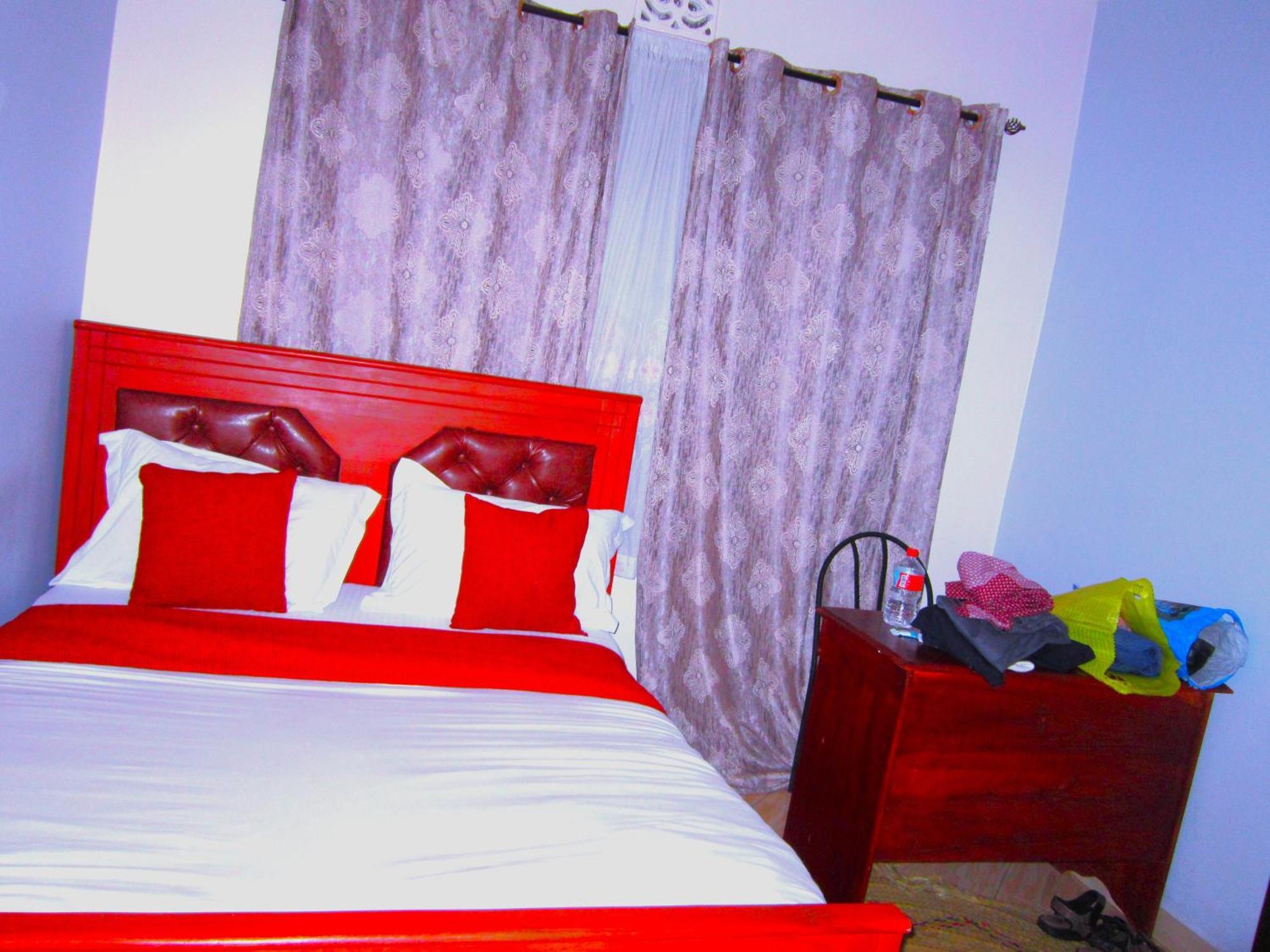 Safari Park House Bed & Breakfast Arusha Bagian luar foto