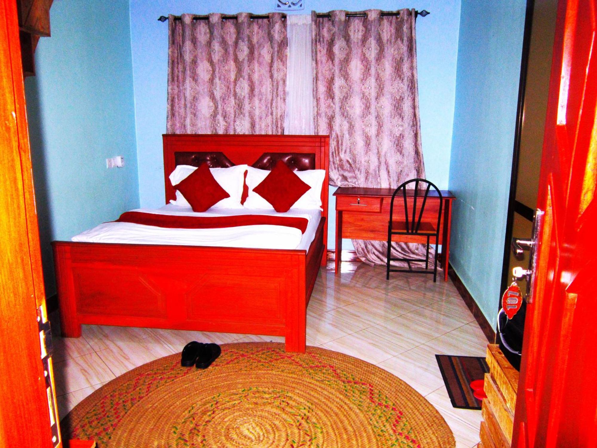 Safari Park House Bed & Breakfast Arusha Bagian luar foto